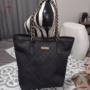 🚫🚫SOLD🚫🚫Authentic Gucci Tote ( ADDITIONAL PICS  ADDED)